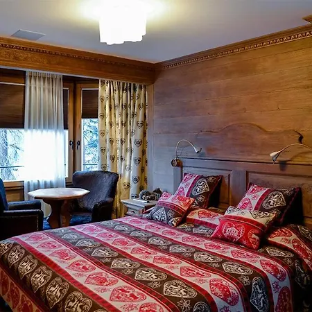 Collina Luxury For 8 People, View, Balconies, Wifi, Tv, Free Parking Casa vacanze Sankt Moritz